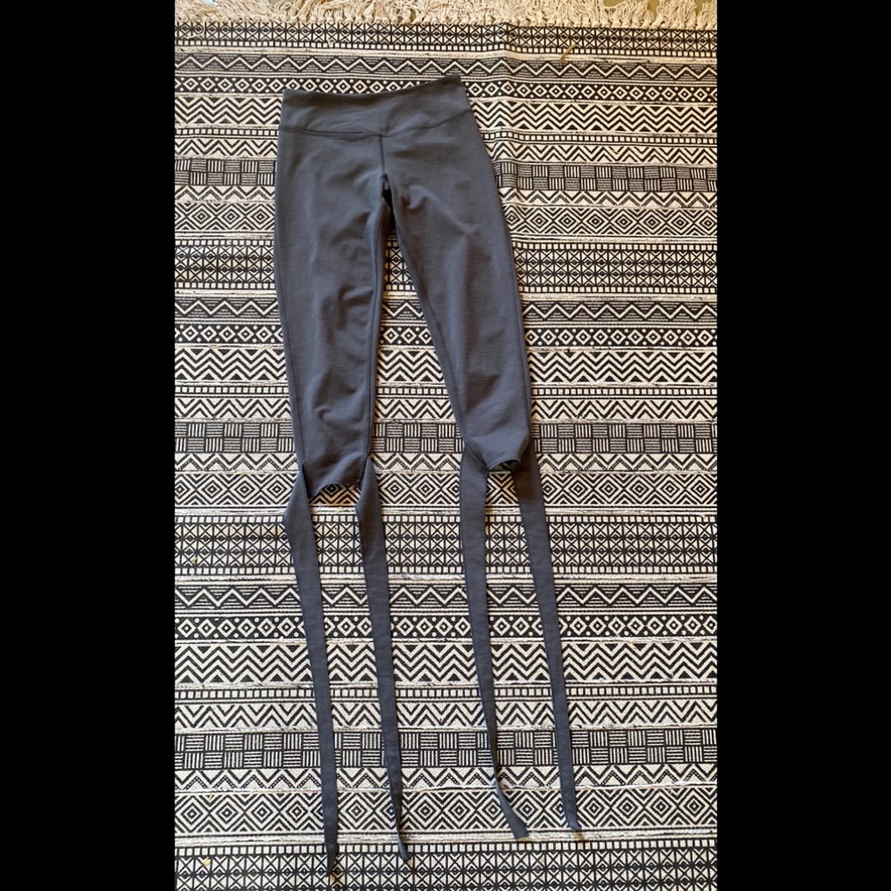 Manduka Yoga Flux Tie Leg Gray Leggings Sz XS - Picture 3 of 7